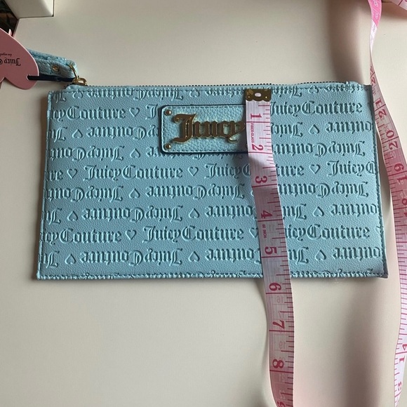 Juicy couture wristlet - Picture 2 of 4